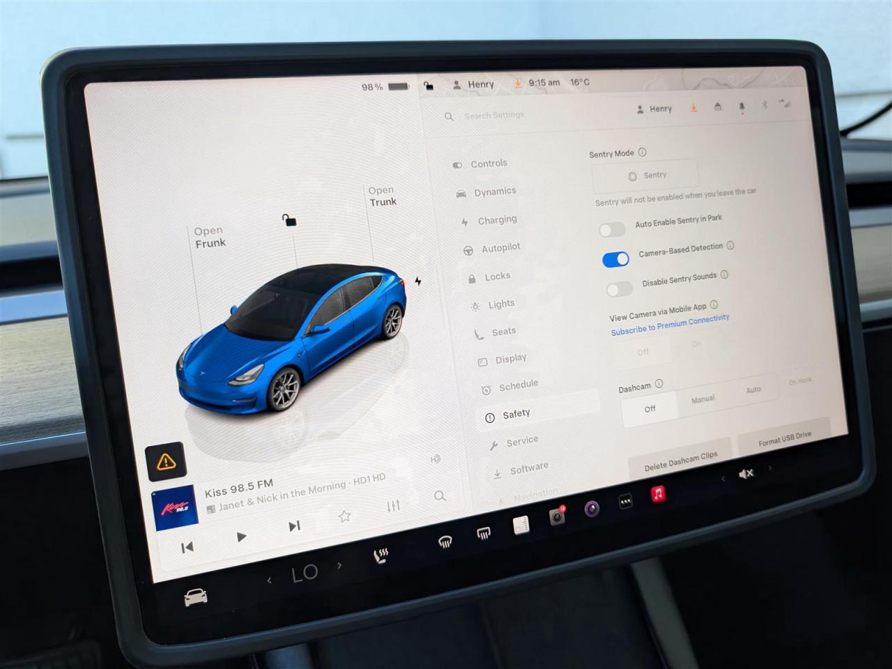 2023 Tesla Model 3 STANDARD