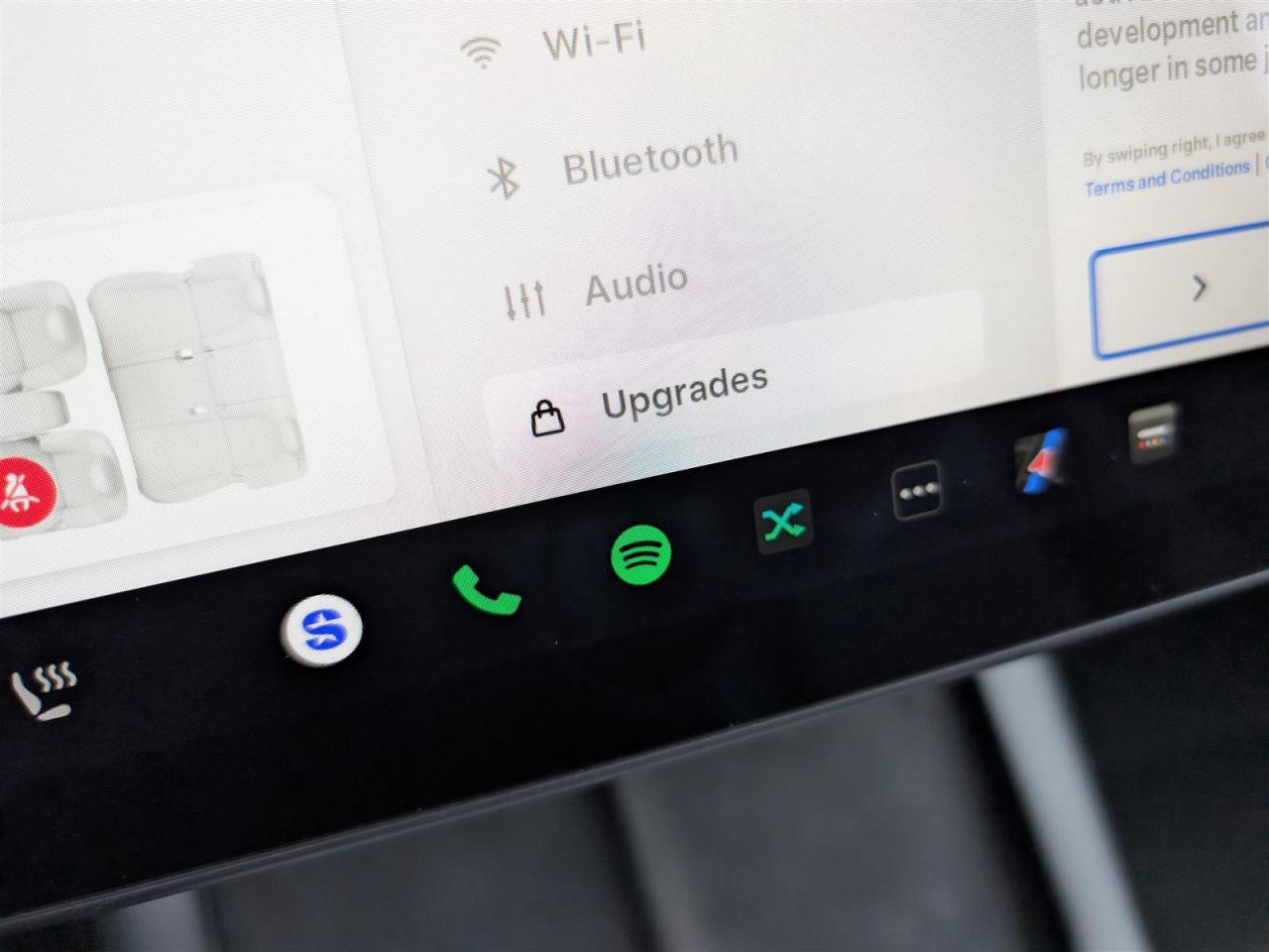 2021 Tesla Model 3 STANDARD RANGE PLUS Photo