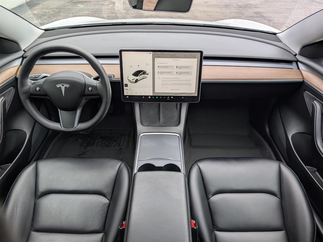 2021 Tesla Model 3 STANDARD RANGE PLUS Photo