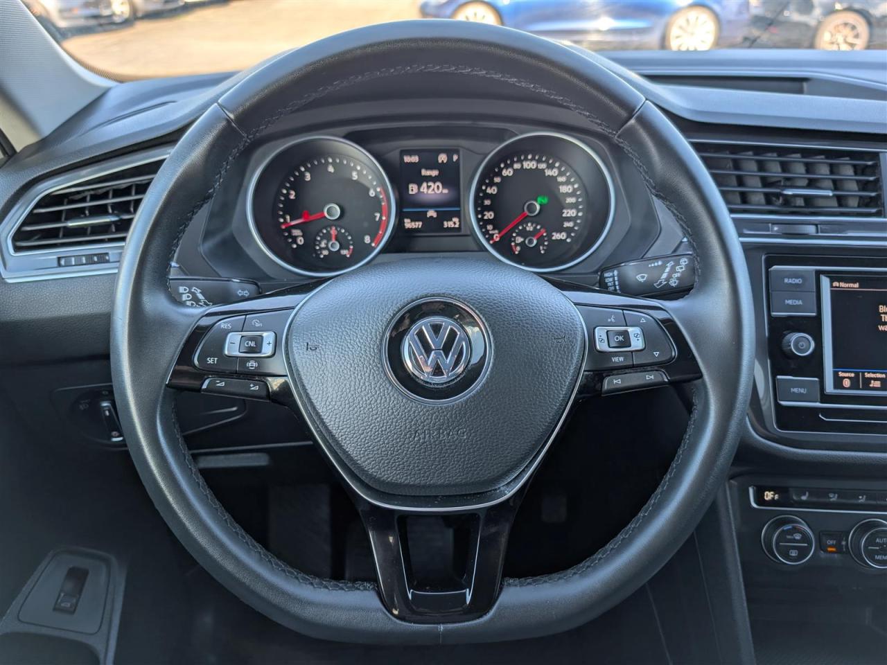 2020 Volkswagen Tiguan 4MOTION - LEATHER - HTD SEATS - TECH FEATS