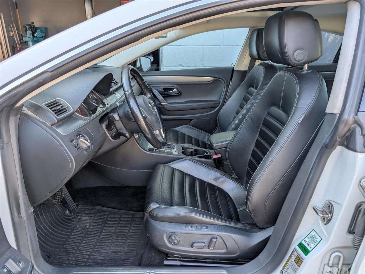 2013 Volkswagen Passat CC HIGHLINE - NAVI - SUNROOF - LEATHER