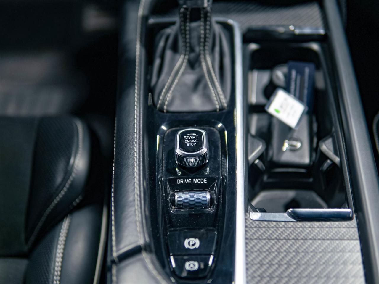 2018 Volvo XC90 ** SALE PENDING BY TANNYA  ** Photo