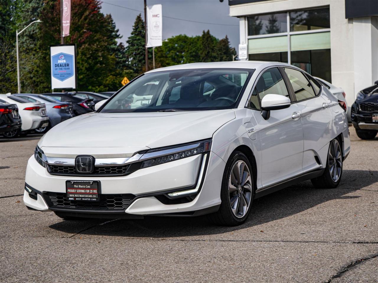 2019 Honda Clarity Plug-In Hybrid HEATED SEATS | CAMERA | 12 SERVICE RECORDS Photo