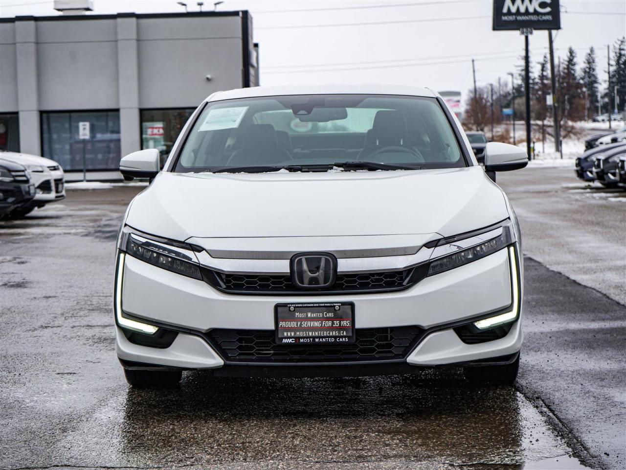 2019 Honda Clarity Plug-In Hybrid HEATED SEATS | CAMERA | 12 SERVICE RECORDS Photo2
