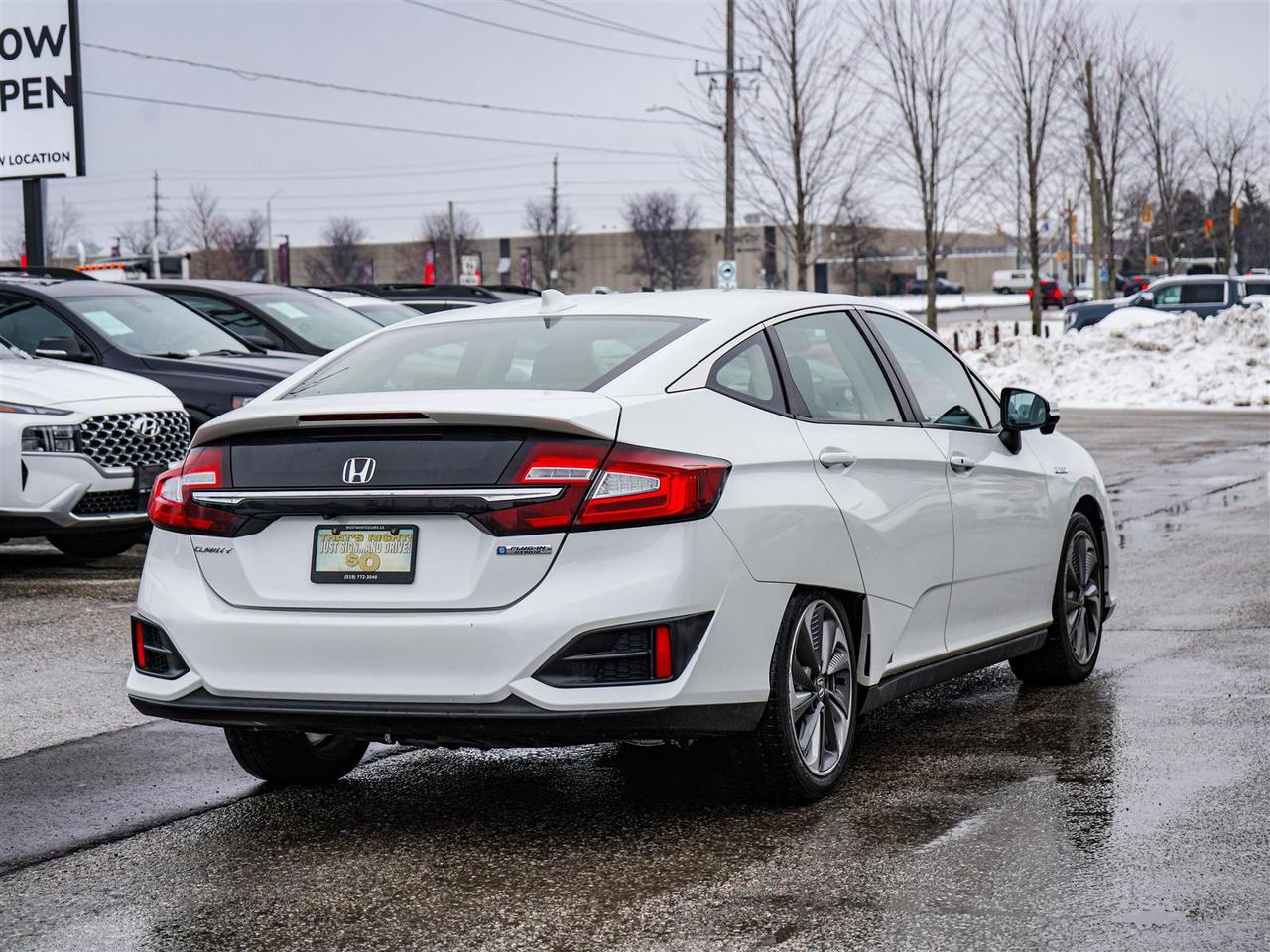 2019 Honda Clarity Plug-In Hybrid HEATED SEATS | CAMERA | 12 SERVICE RECORDS Photo