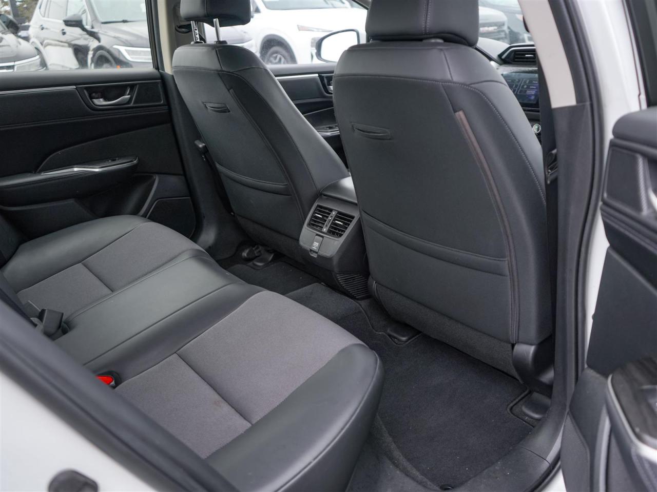 2019 Honda Clarity Plug-In Hybrid HEATED SEATS | CAMERA | 12 SERVICE RECORDS Photo