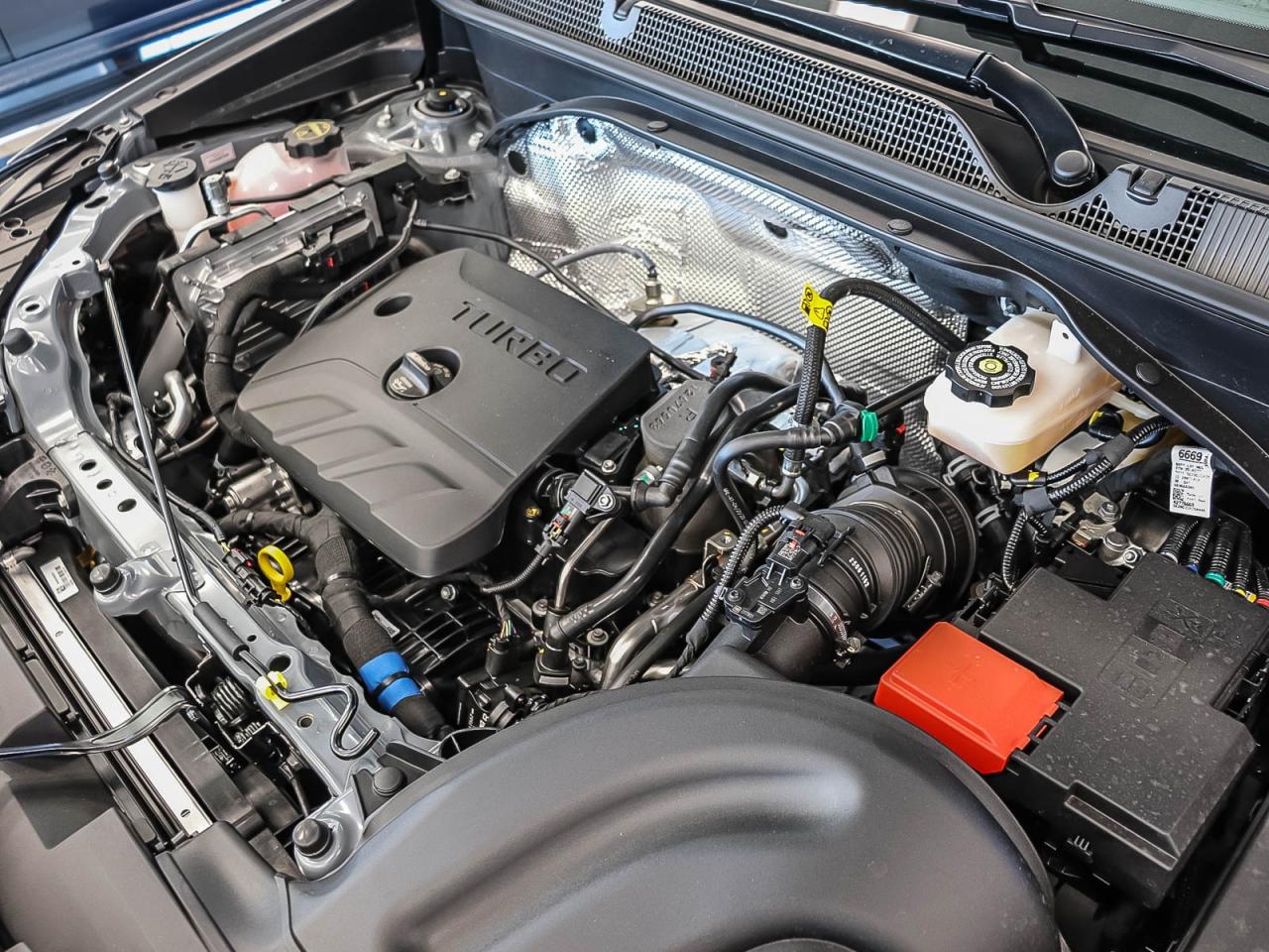 2026 Buick Encore GX Avenir Photo