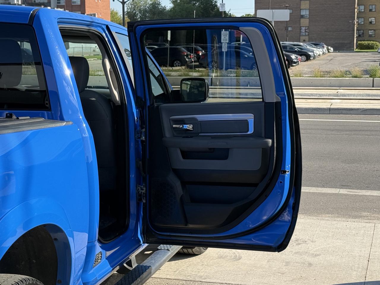 2018 RAM 1500 SLT | OUTDOORSMAN | BACK UP CAMERA Photo