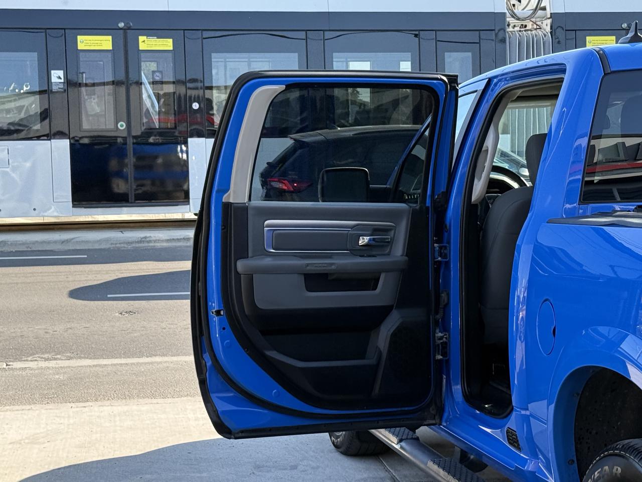 2018 RAM 1500 SLT | OUTDOORSMAN | BACK UP CAMERA Photo