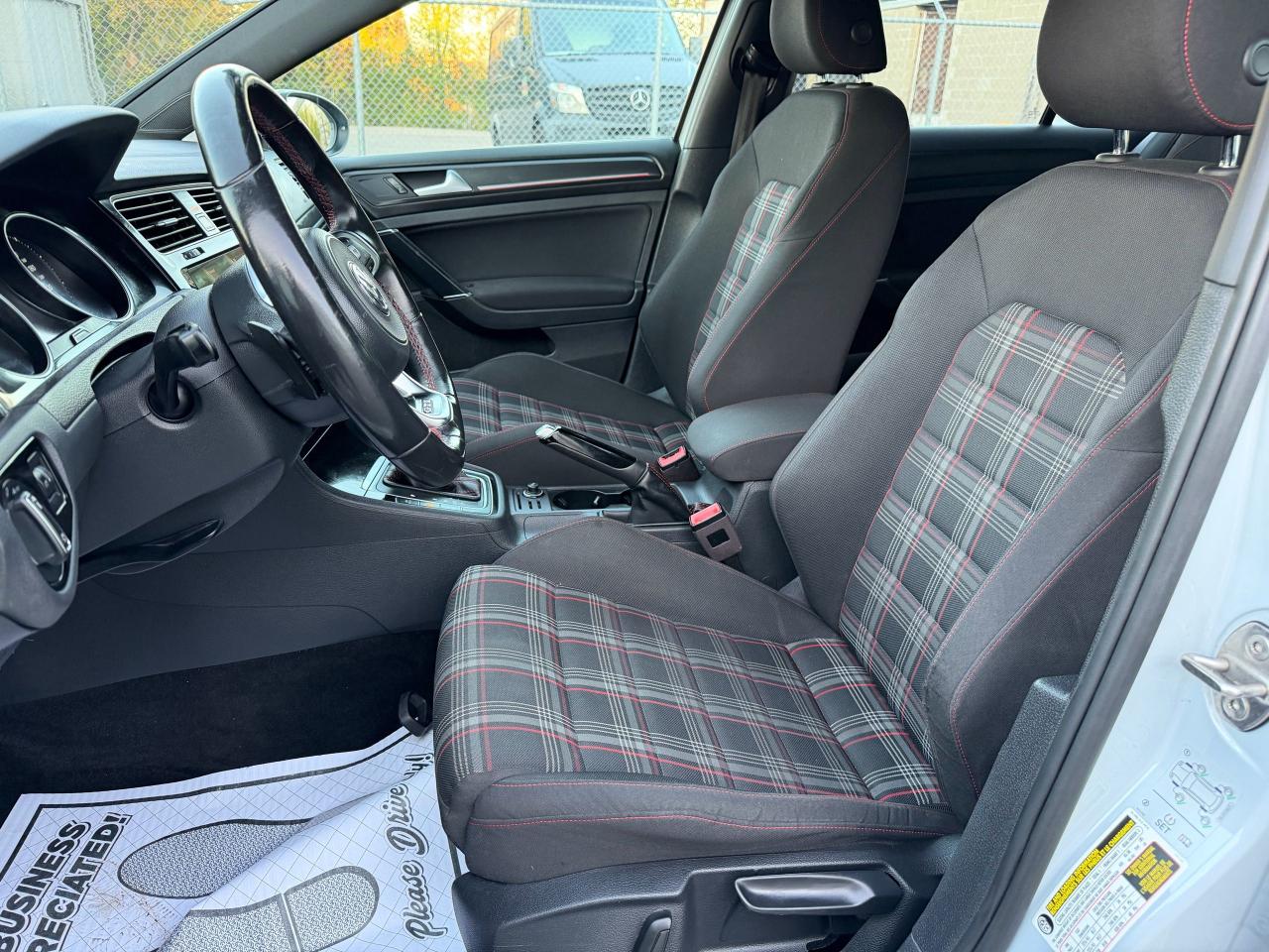 2018 Volkswagen GTI 5-door DSG - Photo #10