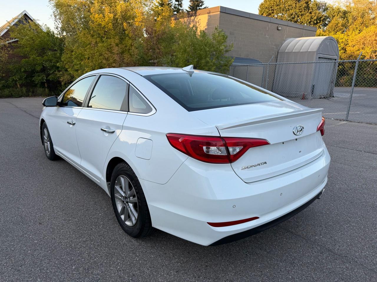 2017 Hyundai Sonata 4dr Sdn 2.4L Auto GLS - Photo #7