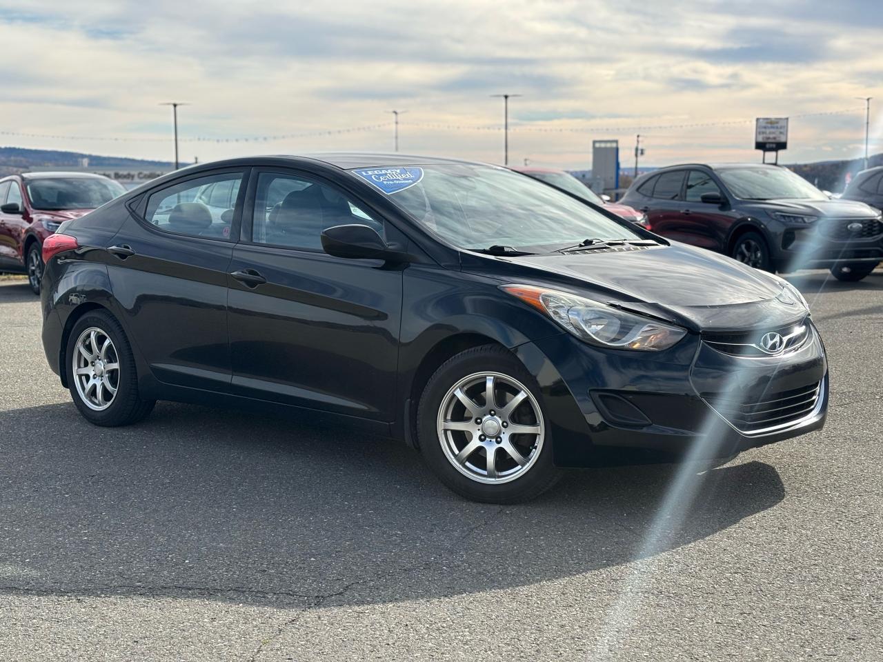2013 Hyundai Elantra  Photo5