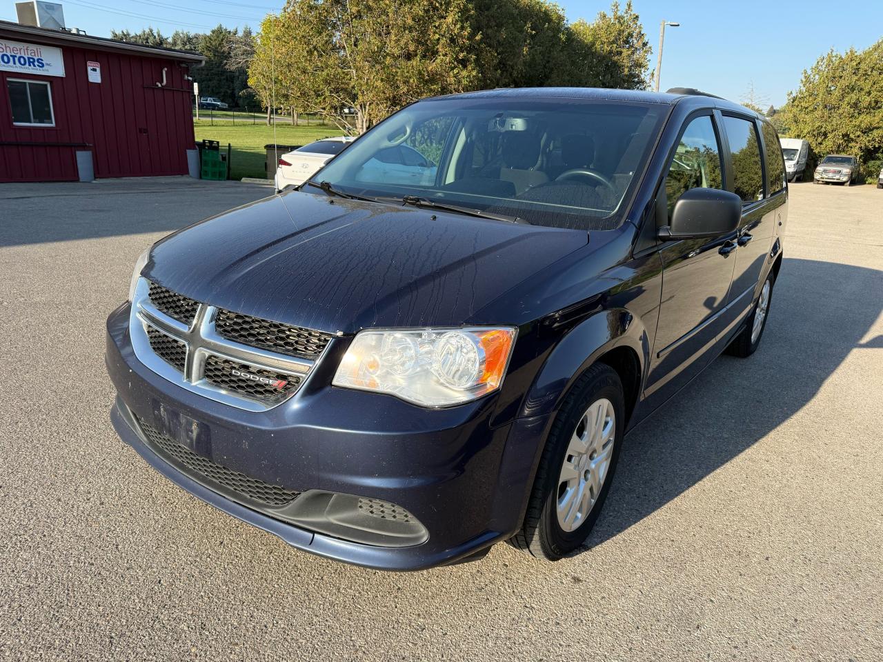 2017 Dodge Grand Caravan SXT STOWNGO