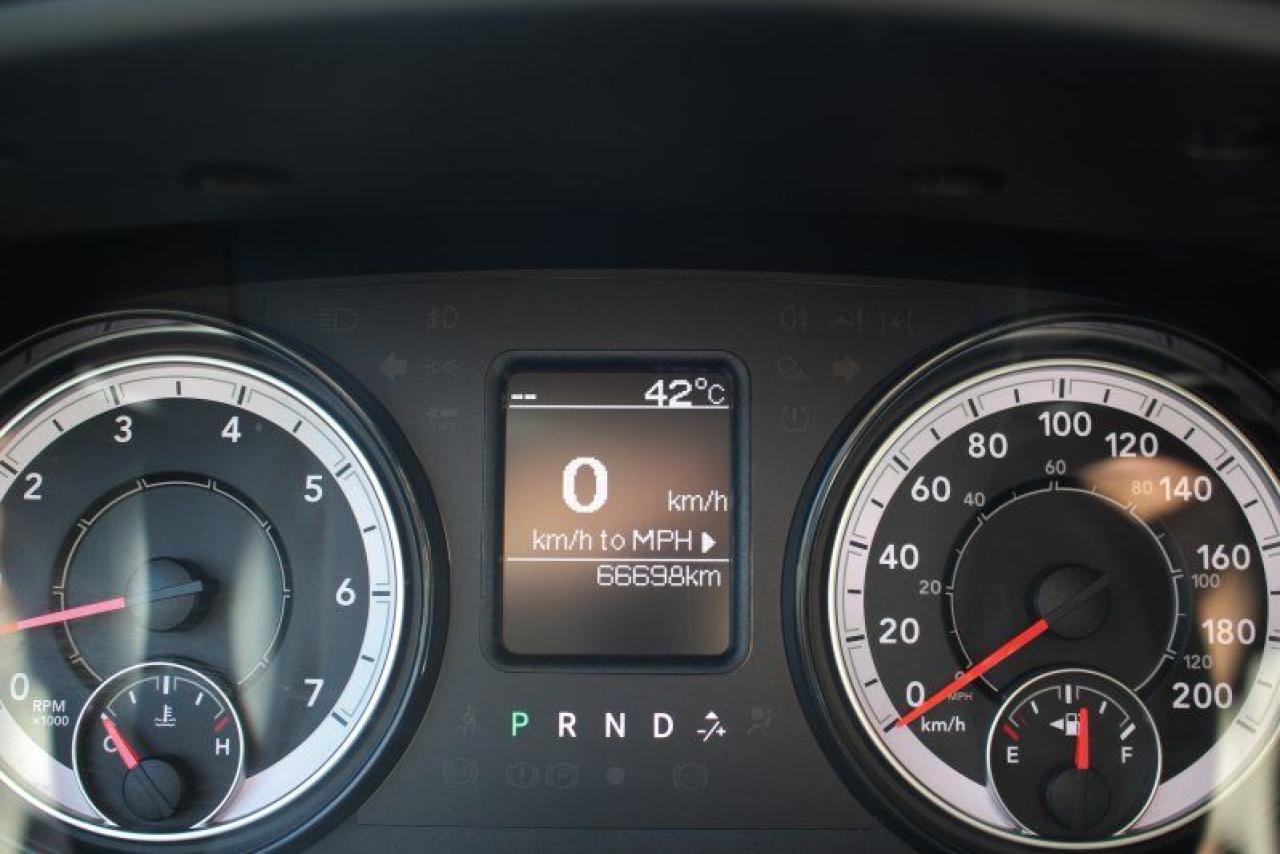 2023 RAM 1500 Classic SLT*4x4*Hemi*Six Seats*Bluetooth*Rear Cam*Boxliner - Photo #27