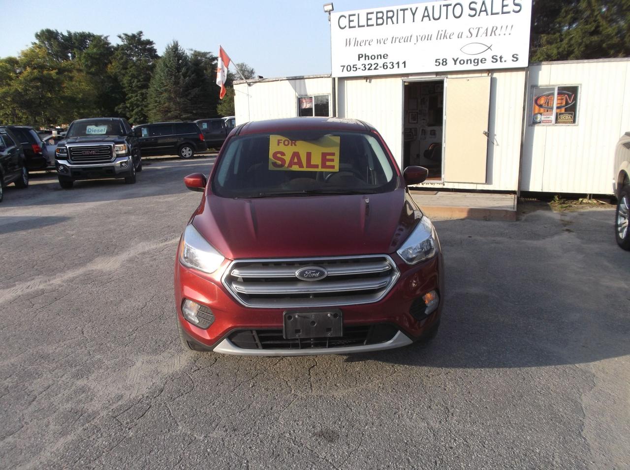 2017 Ford Escape SE - Photo #2