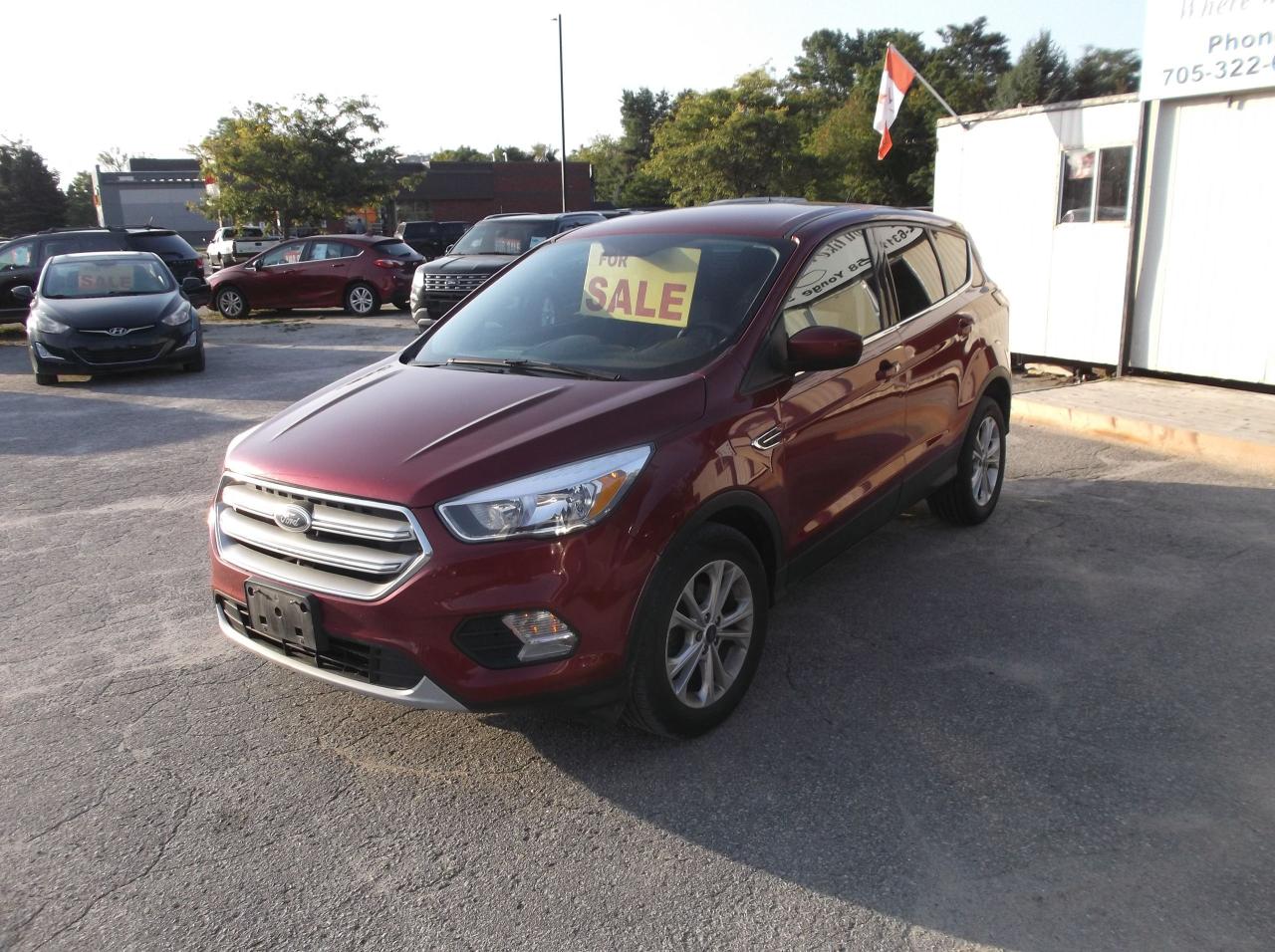 2017 Ford Escape SE - Photo #3