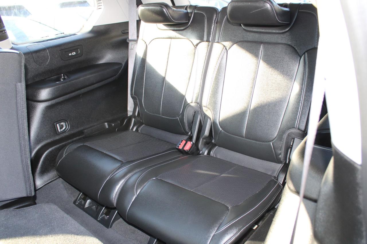 2023 Jeep Grand Cherokee L Limited 4x4 - Photo #16