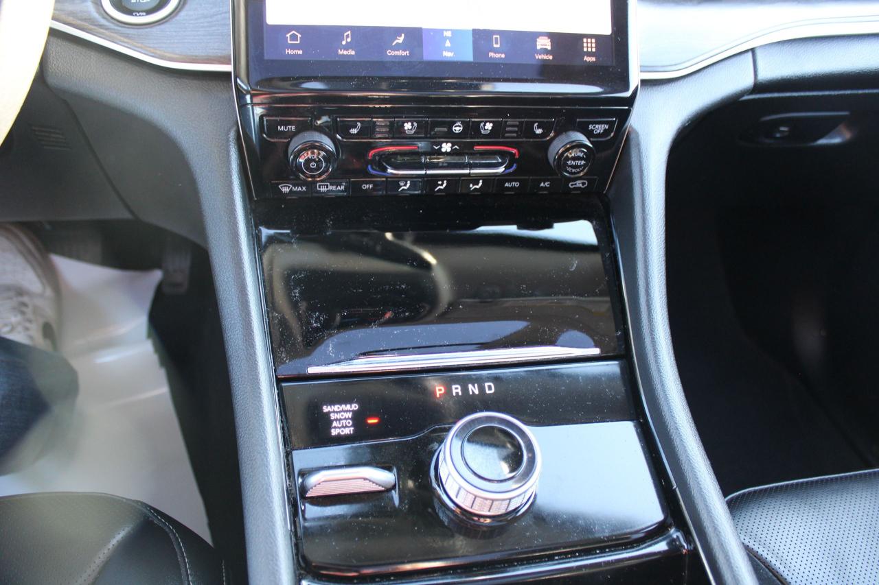2023 Jeep Grand Cherokee L Limited 4x4 - Photo #17