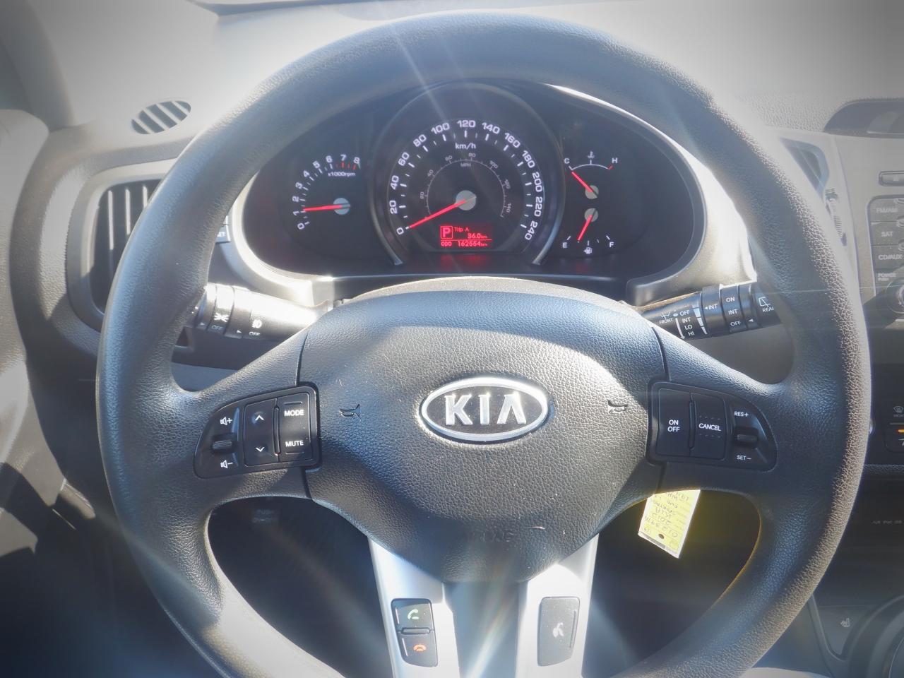 2012 Kia Sportage LX - Photo #4