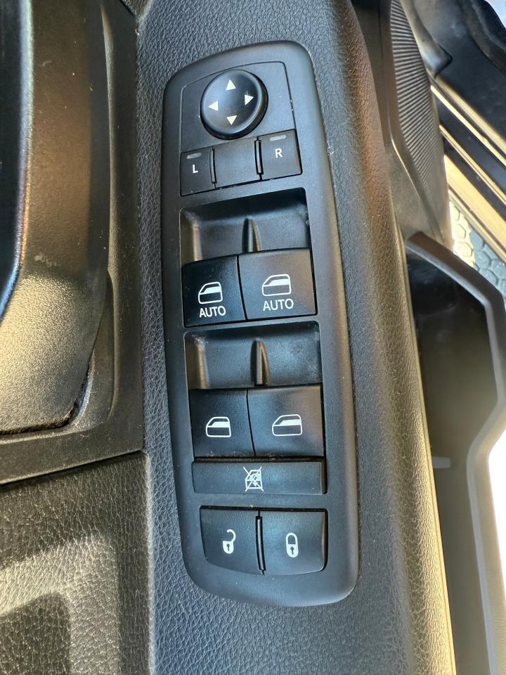 1759590600