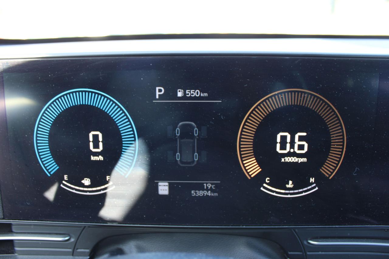 2024 Hyundai KONA 2.0L Preferred AWD w/Trend Package Photo4