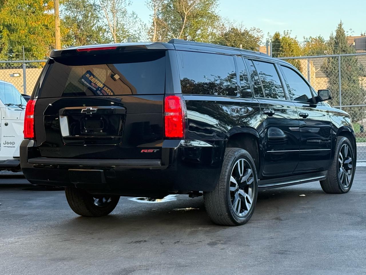 2020 Chevrolet Suburban Premier RST|DVD|SUNROOF|NAVI Photo2
