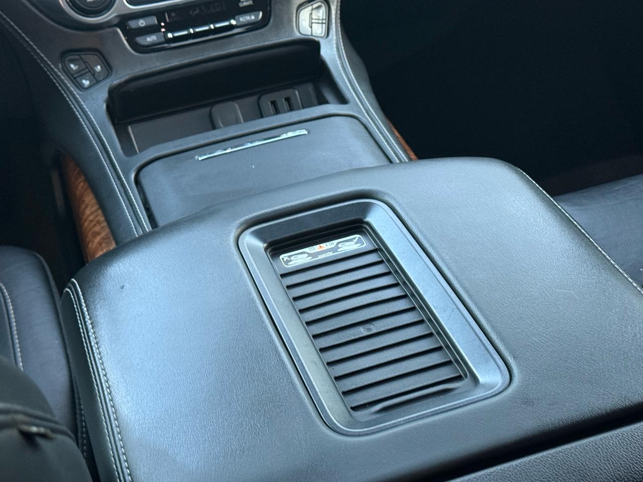 2020 Chevrolet Suburban Premier RST|DVD|SUNROOF|NAVI - Photo #10