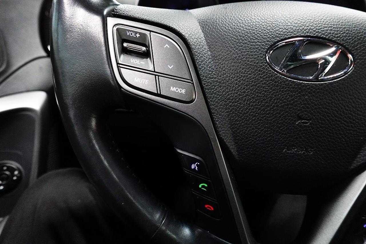 2014 Hyundai Santa Fe XL LUXURY,7 PASS,NO ACCIDENT,ONE OWNER,DEALER MAINTAI - Photo #32