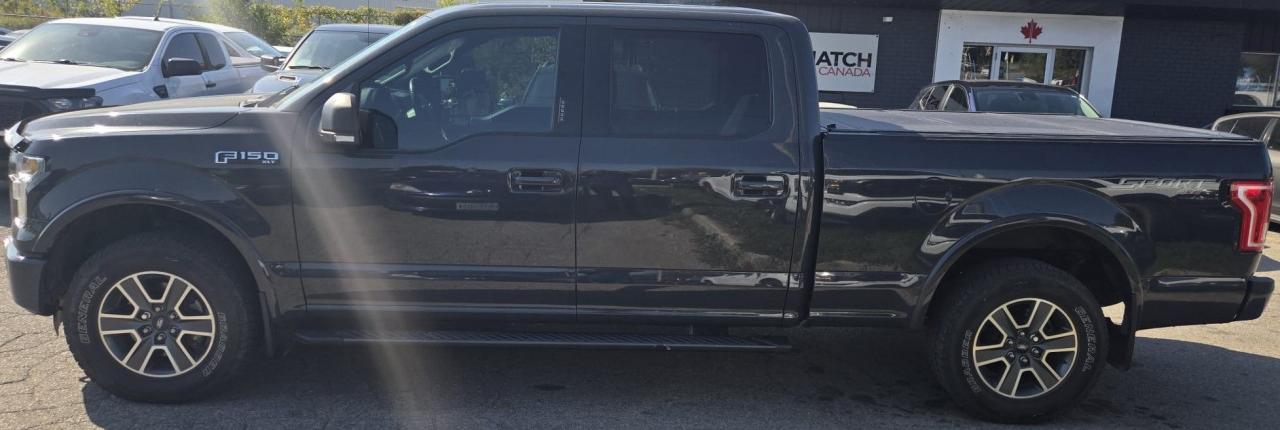 2016 Ford F-150 SPORT / NO ACCIDENTS / NAV / 4X4 / 5.0L / CREW CAB - Photo #2