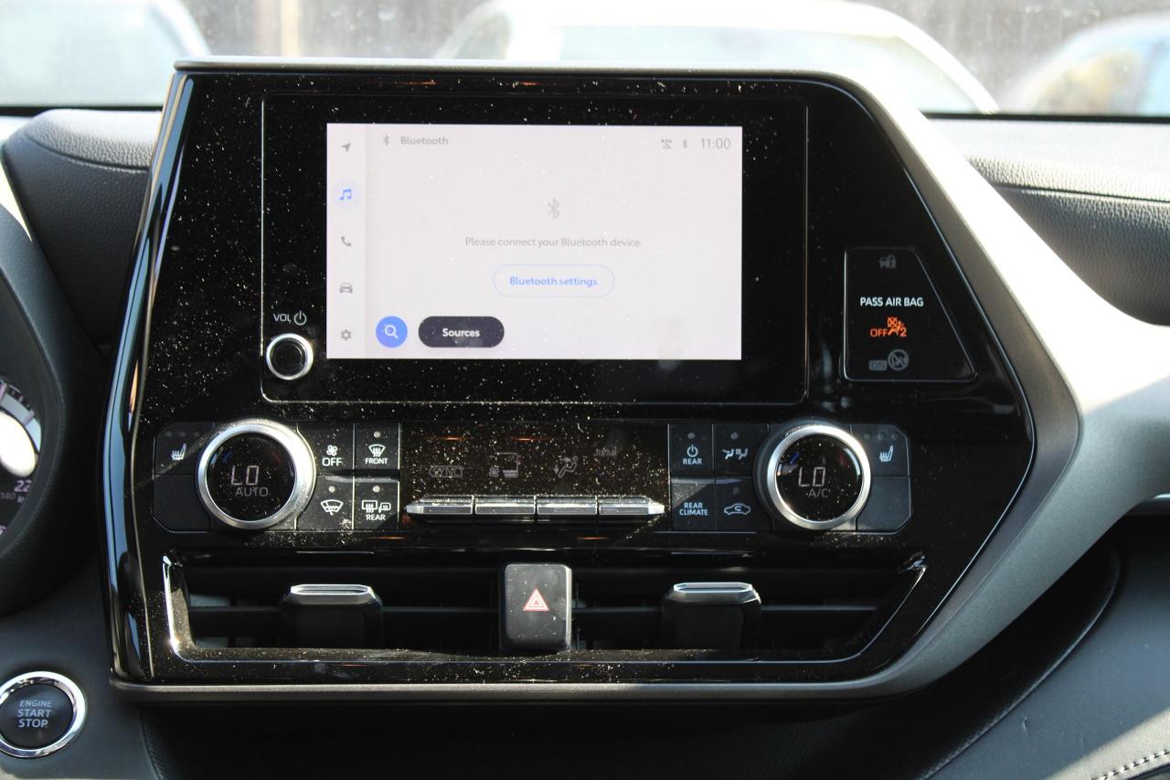 2023 Toyota Highlander LE - Photo #8