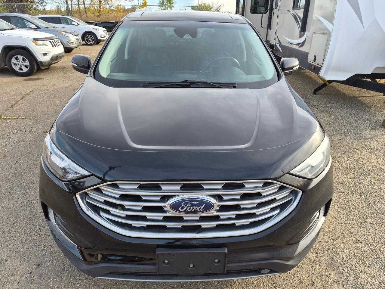 2019 Ford Edge Titanium AWD, Lthr, Pano, Nav, BU Cam, Remote, Bli - Photo #2
