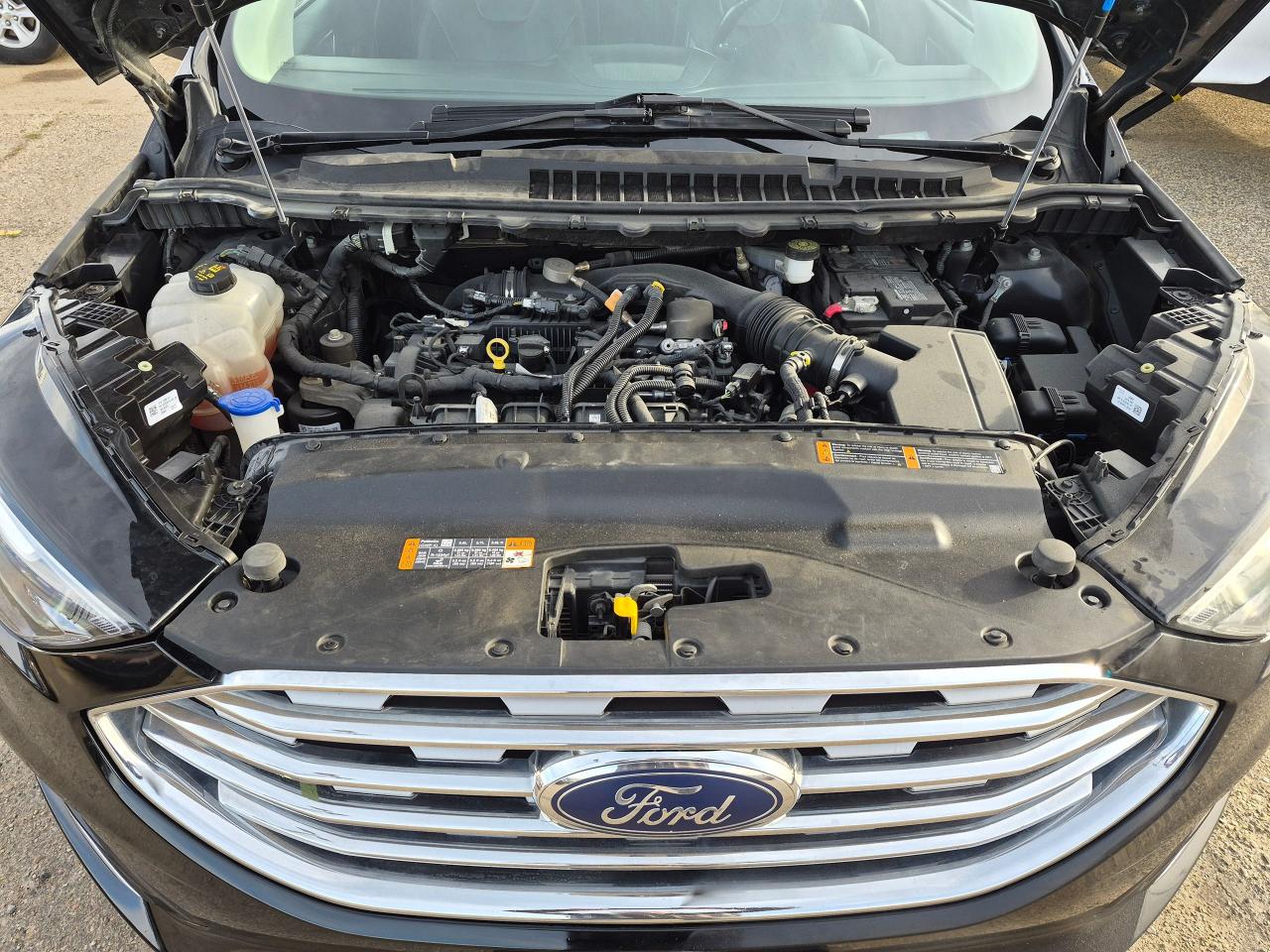 2019 Ford Edge Titanium AWD, Lthr, Pano, Nav, BU Cam, Remote, Bli - Photo #5