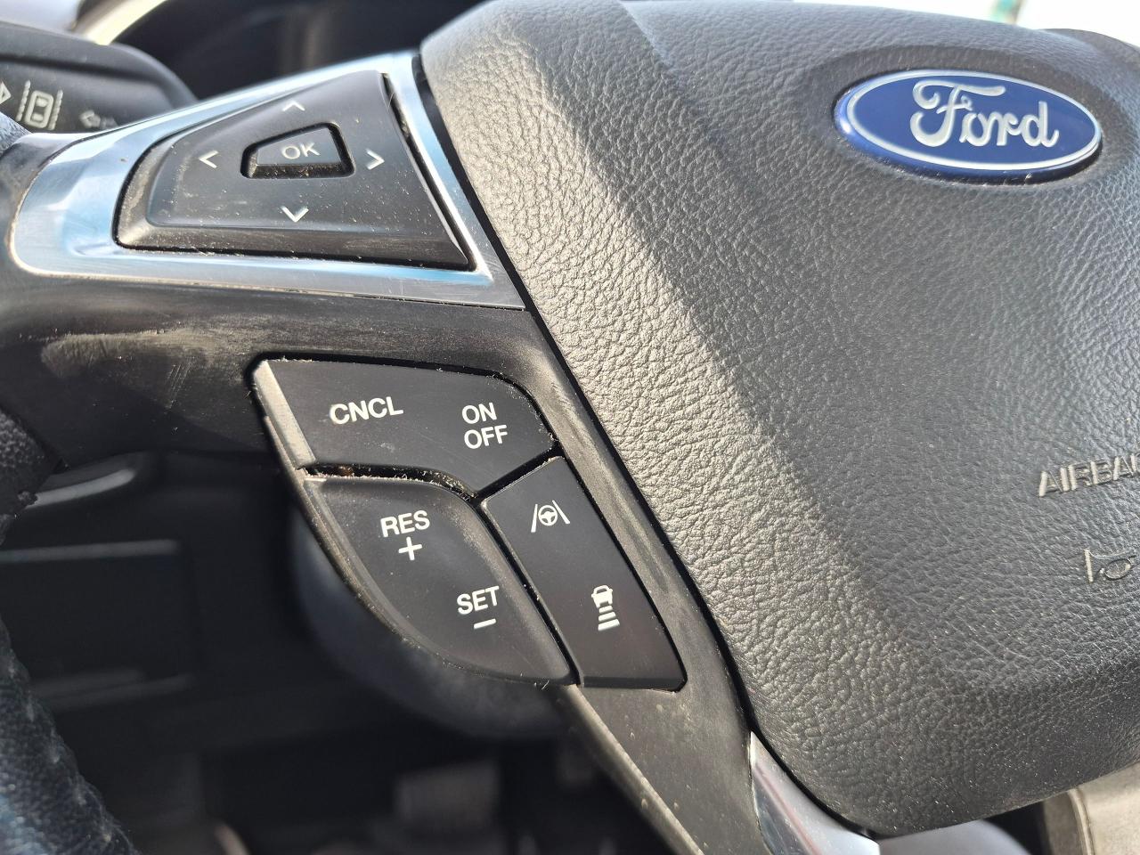 2019 Ford Edge Titanium AWD, Lthr, Pano, Nav, BU Cam, Remote, Bli - Photo #18