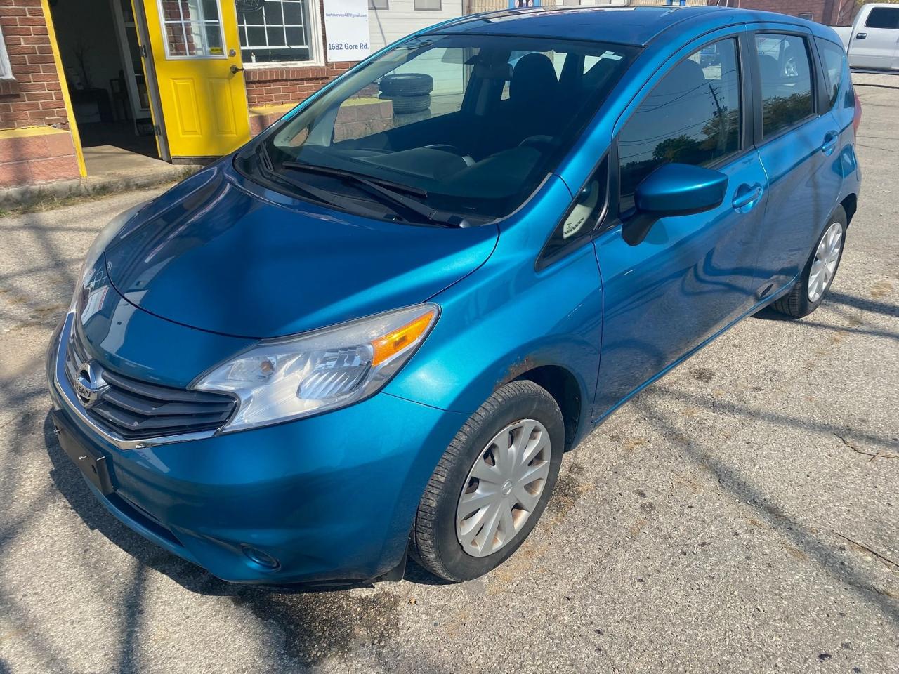 2015 Nissan Versa Note 5dr HB Auto 1.6 SV - Photo #4