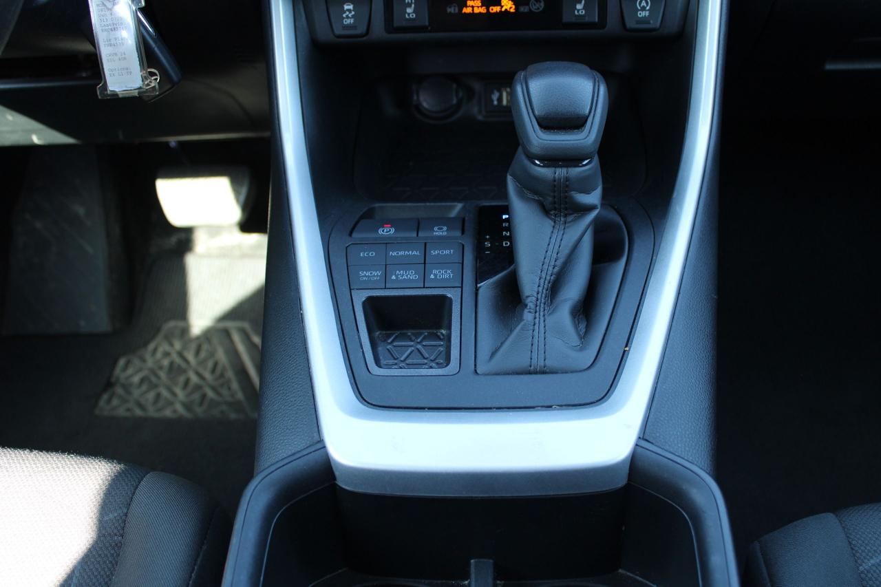 2024 Toyota RAV4 LE AWD - Photo #11