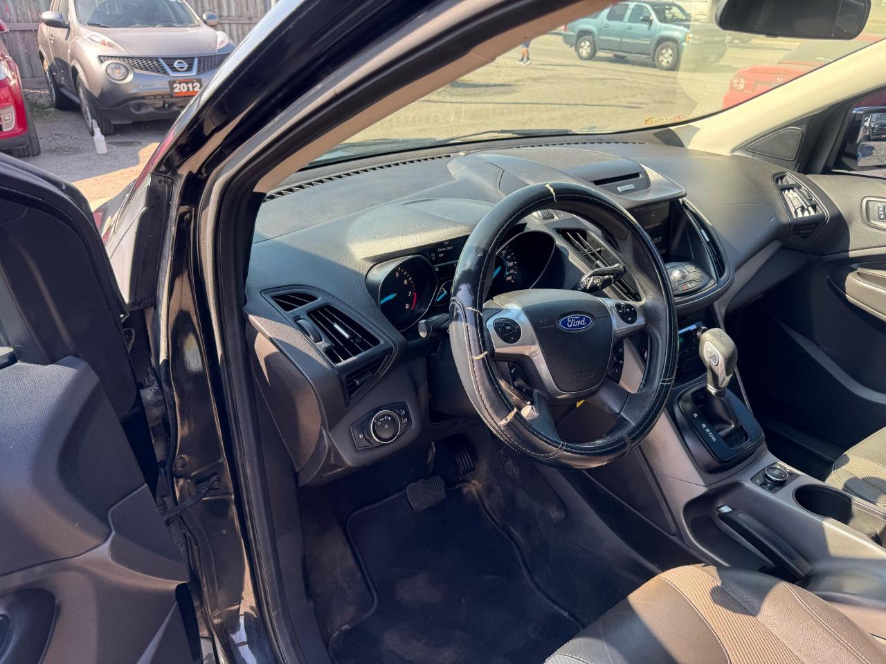 2014 Ford Escape SE, GREAT SHAPE, 4 CYL, AUTO, AS IS SPECIAL - Photo #10