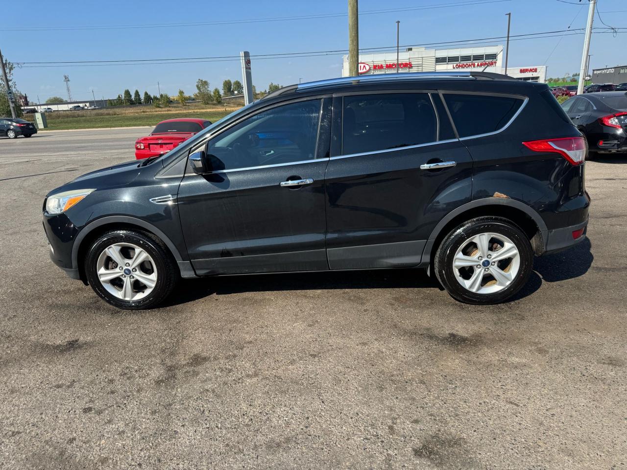 2014 Ford Escape SE, GREAT SHAPE, 4 CYL, AUTO, AS IS SPECIAL - Photo #2