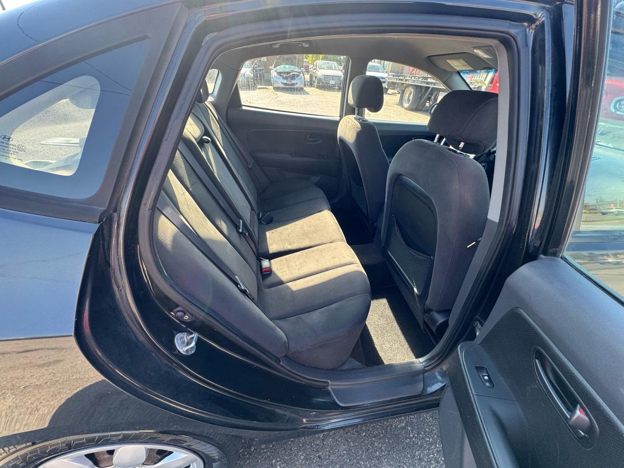 2009 Hyundai Elantra L, MANUAL, RUNS GREAT, RELIABLE, AS IS - Photo #12