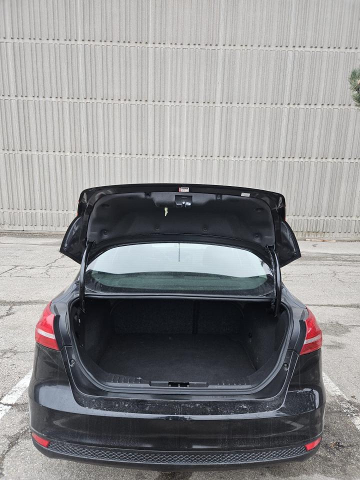 2015 Ford Focus 4DR SDN SE - Photo #20
