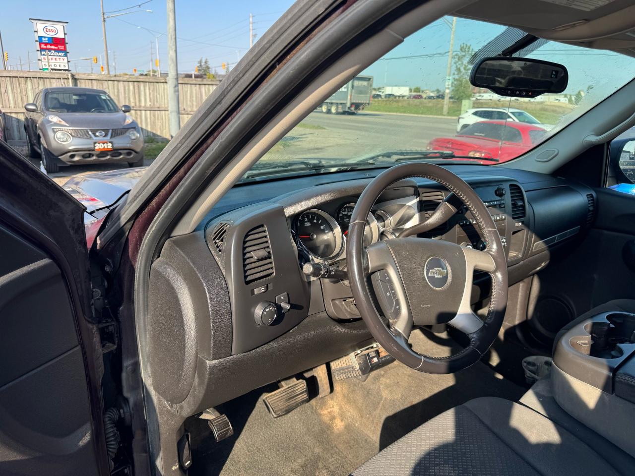 2008 Chevrolet Silverado 1500 4X4, EXT CAB, LOW LMS, ONLY 124KMS, AS IS - Photo #10