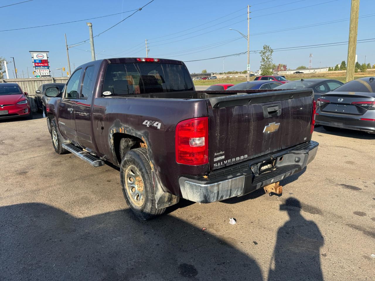 2008 Chevrolet Silverado 1500 4X4, EXT CAB, LOW LMS, ONLY 124KMS, AS IS Photo2