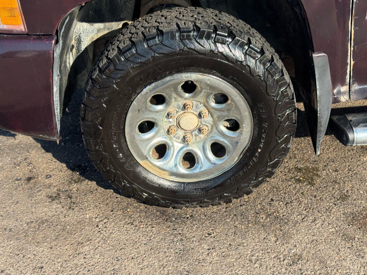 1759602318
