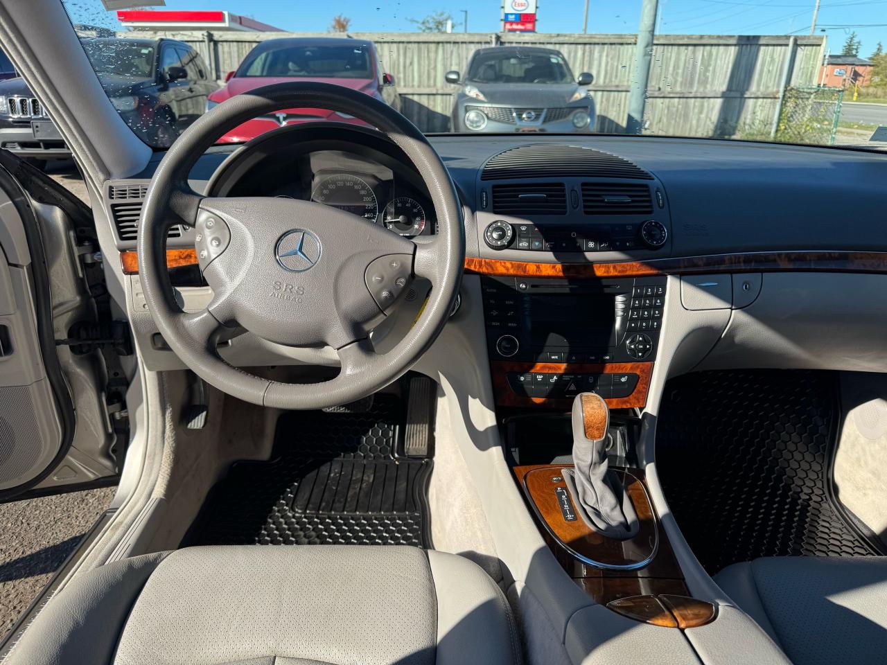 2003 Mercedes-Benz E-Class E320, ONLY 55,000KMS, MINT SHAPE, CERTIFIED - Photo #15