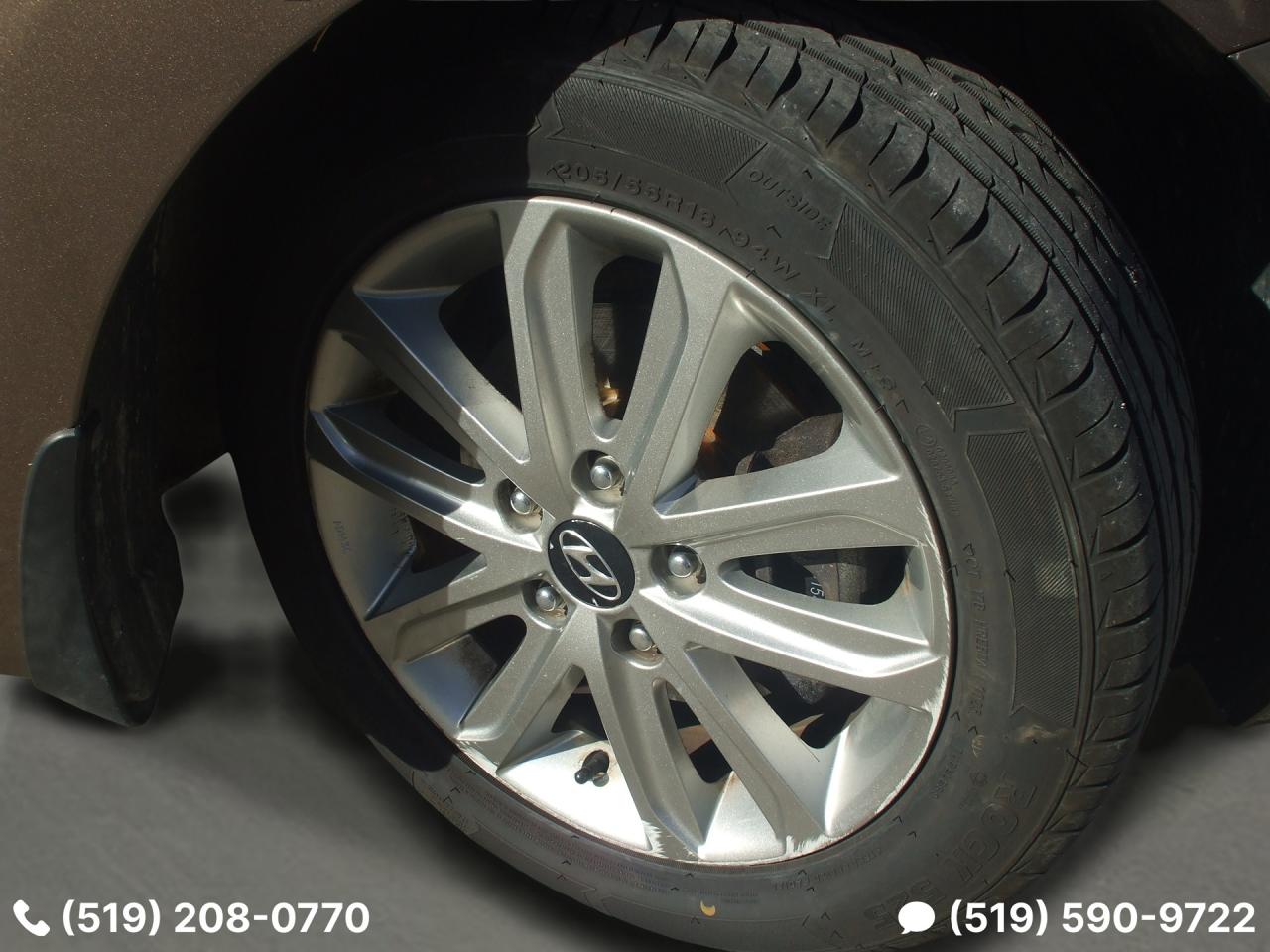 2015 Hyundai Elantra One Owner,Certified,Bluetooth,Sunroof,Fogs,2 Key's - Photo #26