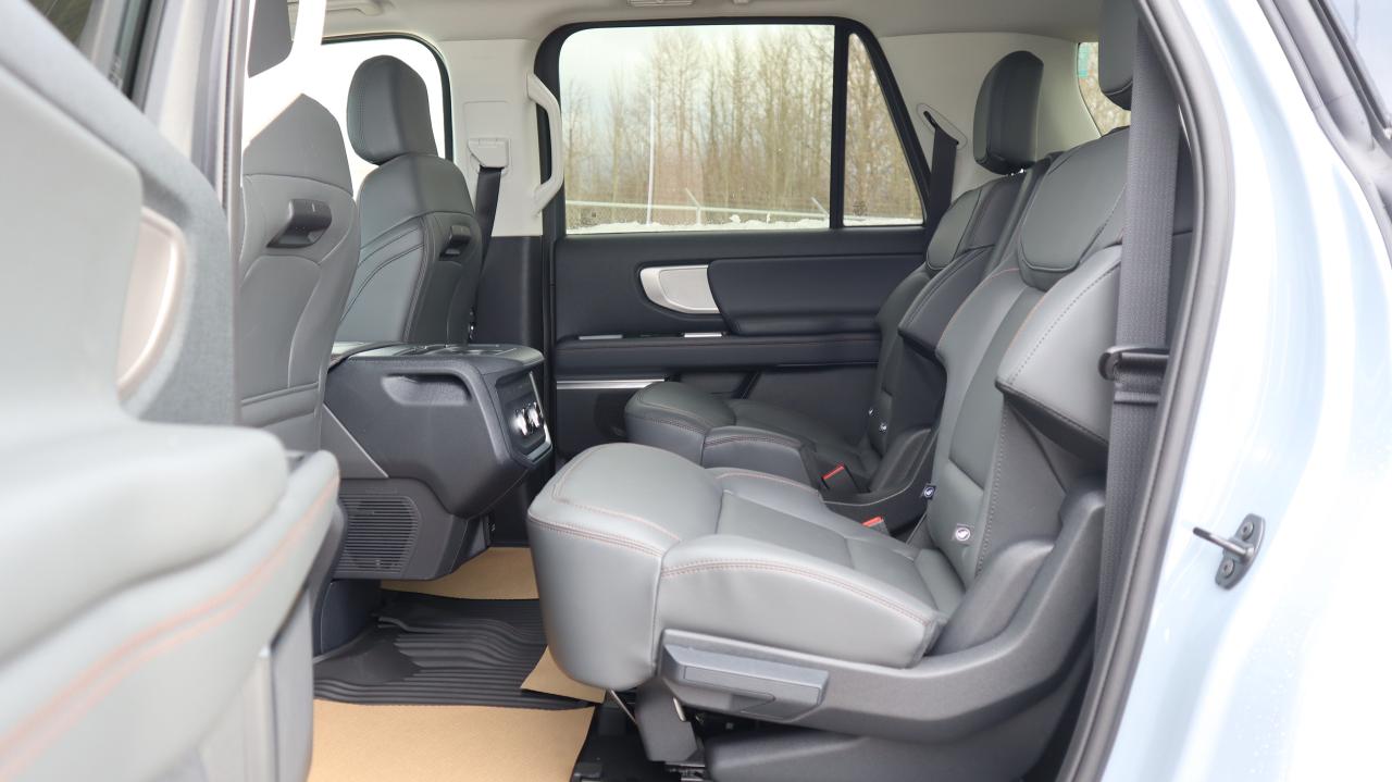 2025 Ford Expedition Active Max Photo5