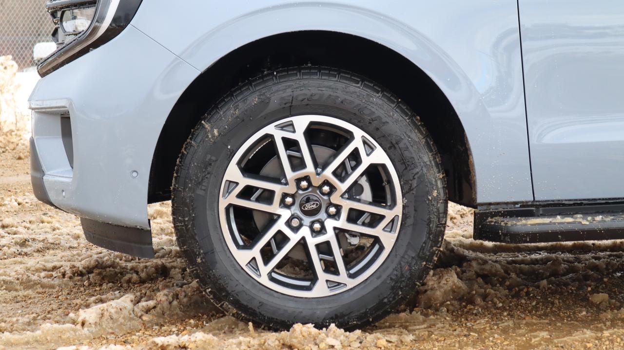 2025 Ford Expedition Active Max Photo5