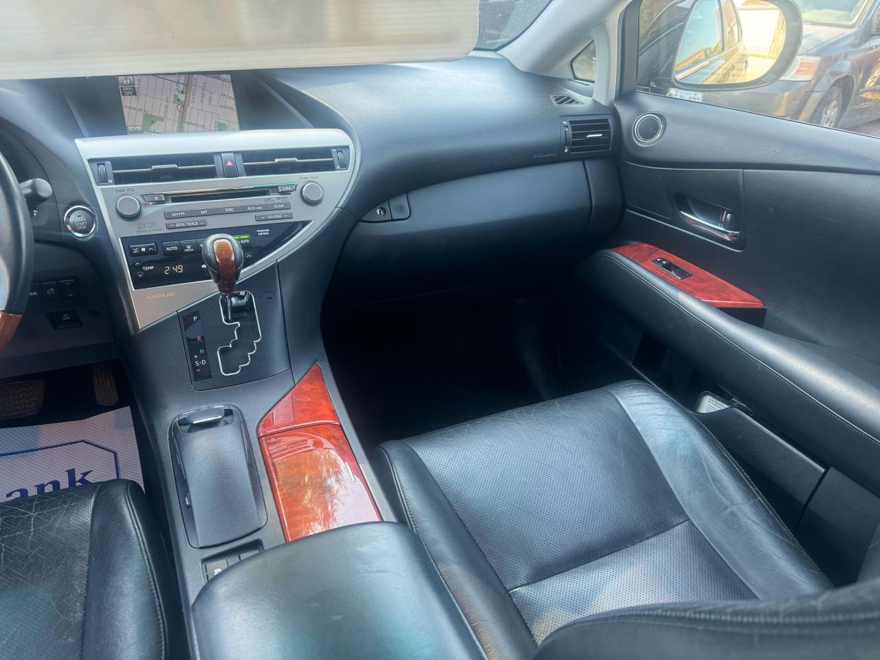 2010 Lexus RX 350 Luxury - Photo #11