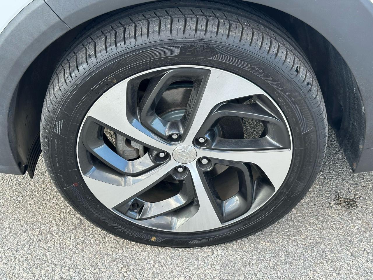 2017 Hyundai Tucson Limited - Photo #10