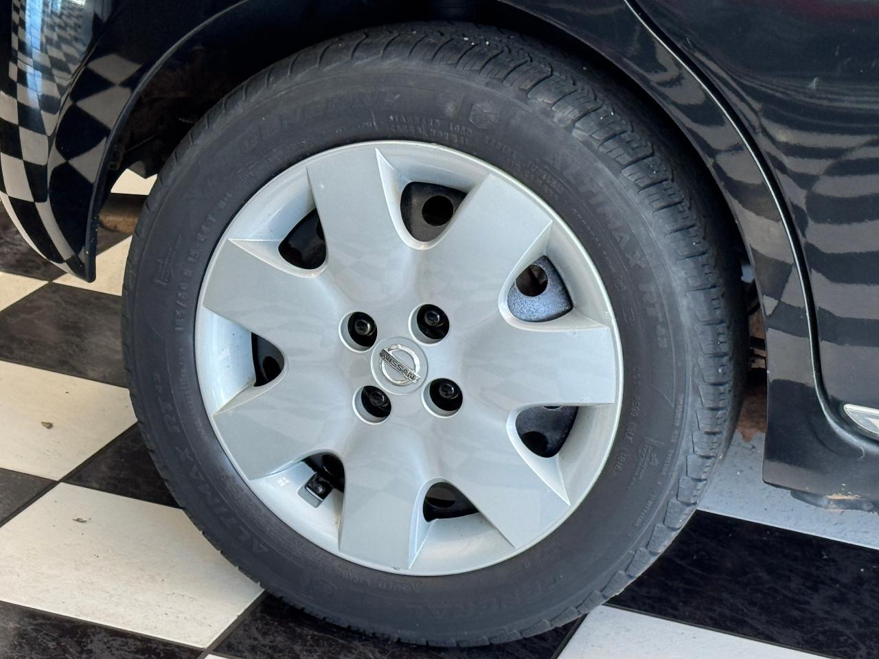 2015 Nissan Micra KROM+Camera+A/C+Bluetooth Photo