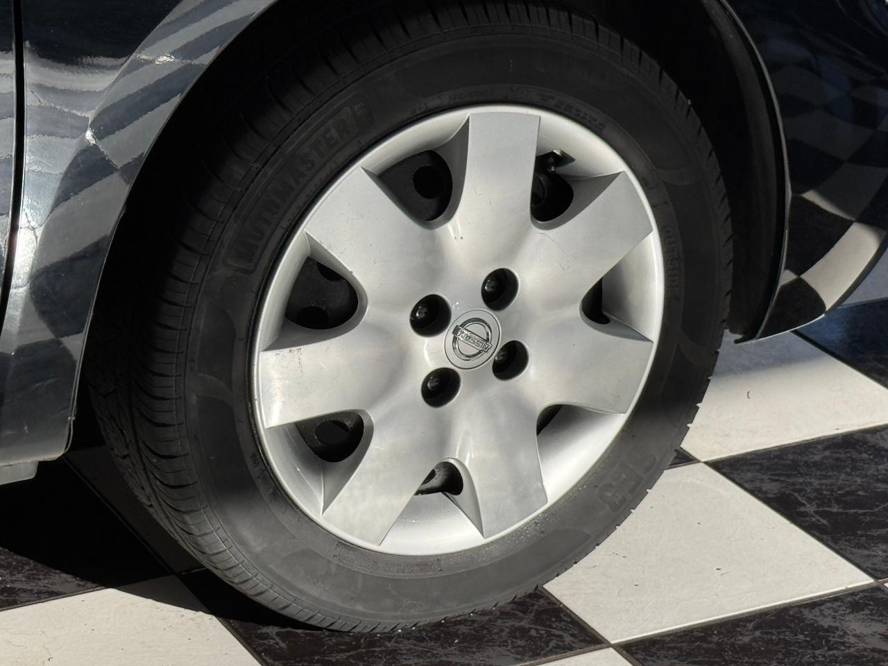 2015 Nissan Micra KROM+Camera+A/C+Bluetooth Photo